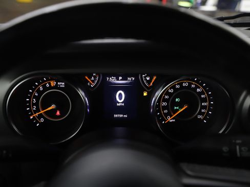 Used 2022 Jeep Wrangler Sport AWD/4WD image 21