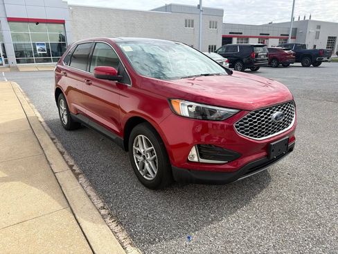 Used 2023 Ford Edge SEL w/ Convenience Package AWD/4WD image 8