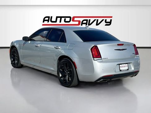 Used 2021 Chrysler 300 S RWD image 5