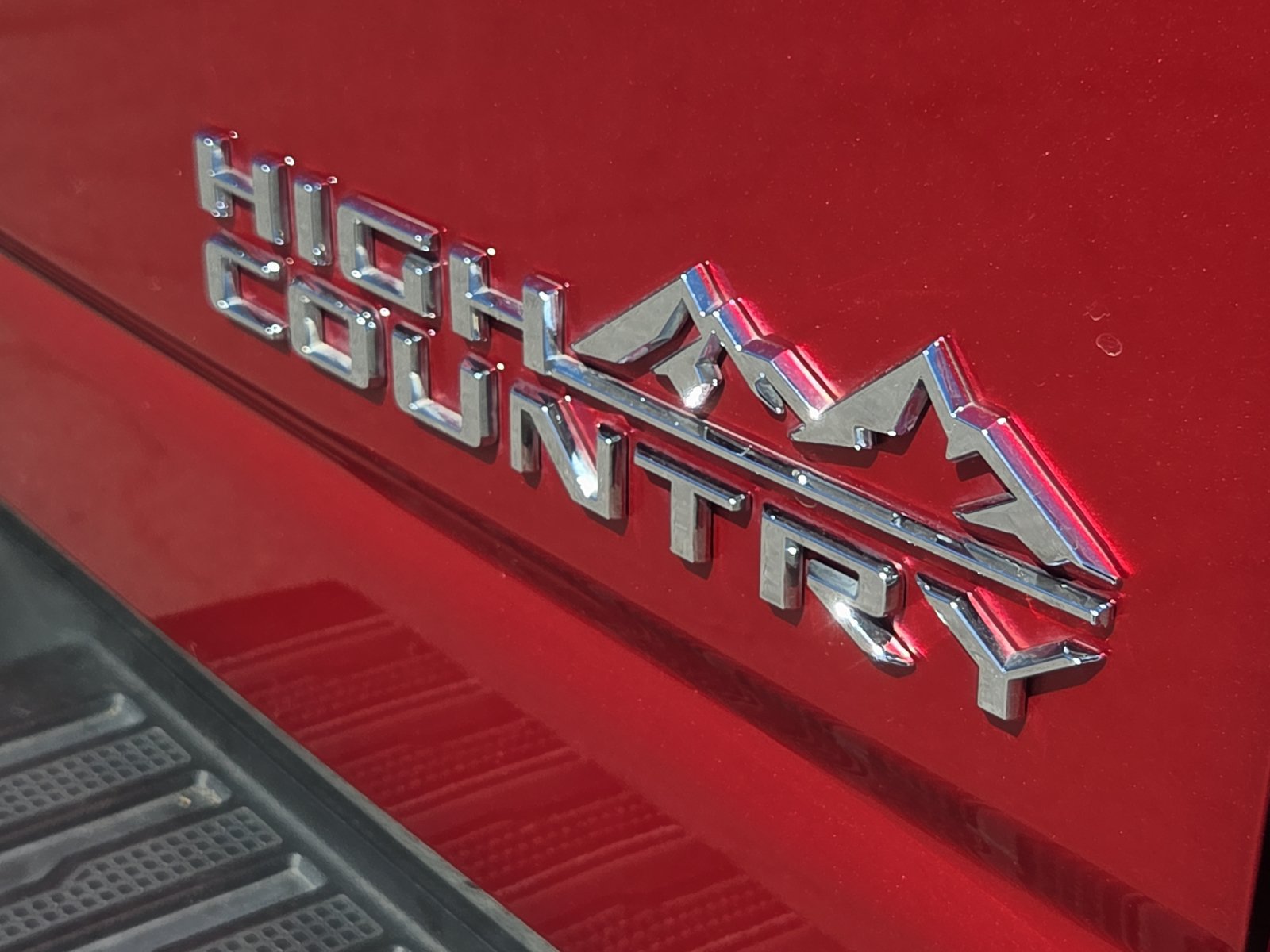 Used 2022 Chevrolet Silverado 2500 High Country w/ Z71 Off-Road Package AWD/4WD image 8