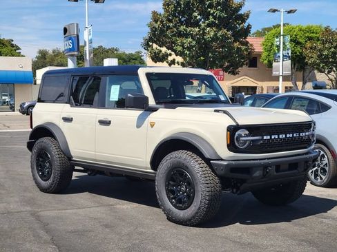 New 2026 Ford Bronco Badlands w/ Wildtrak Package AWD/4WD image 34