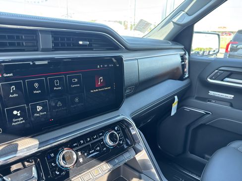 New 2025 GMC Sierra 1500 Denali w/ Technology Package image 22