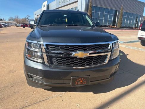 Used 2019 Chevrolet Tahoe LT image 4