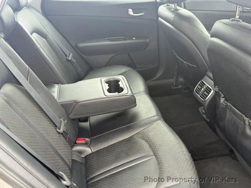 Used 2018 Kia Optima EX w/ Technology Package image 8