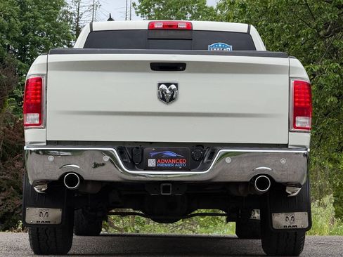 Used 2016 RAM 1500 Laramie w/ Convenience Group AWD/4WD image 4