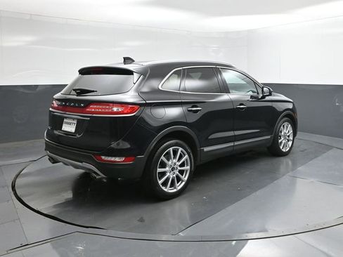 Used 2019 Lincoln MKC Reserve FWD image 8