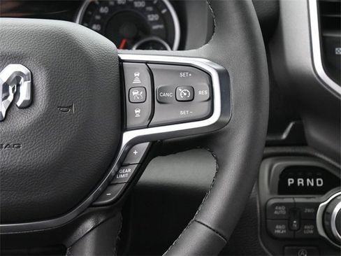 New 2026 RAM 1500 4x4 Crew Cab image 29