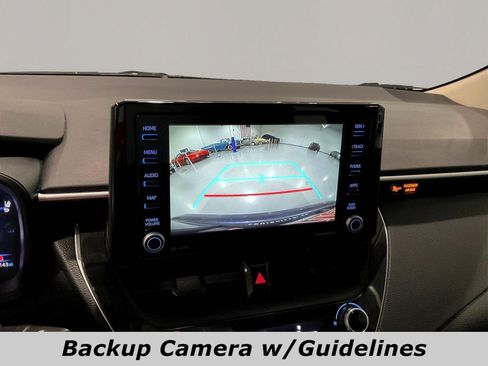 Used 2022 Toyota Corolla LE FWD image 13