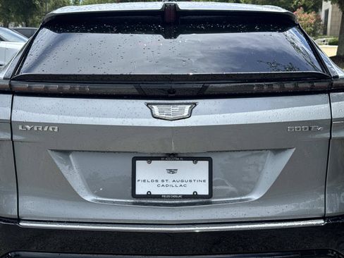 Certified 2026 Cadillac Lyriq Signature Luxury w/ Nappa Leather Package AWD/4WD image 10