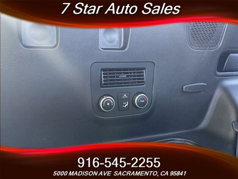 Used 2017 Hyundai Santa Fe Limited image 18