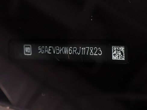 Used 2024 Buick Enclave Premium image 35