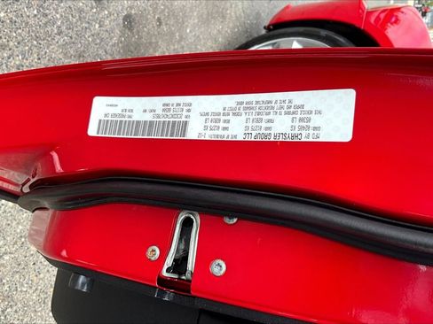 Used 2012 Dodge Charger R/T RWD image 18