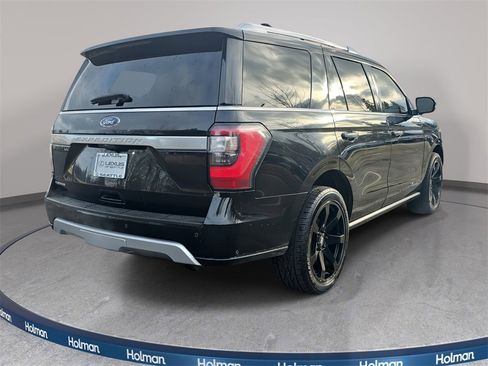 Used 2019 Ford Expedition Platinum image 5