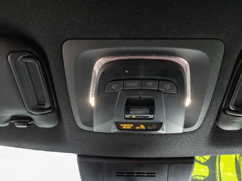 Certified 2026 Toyota Corolla Cross SE image 22