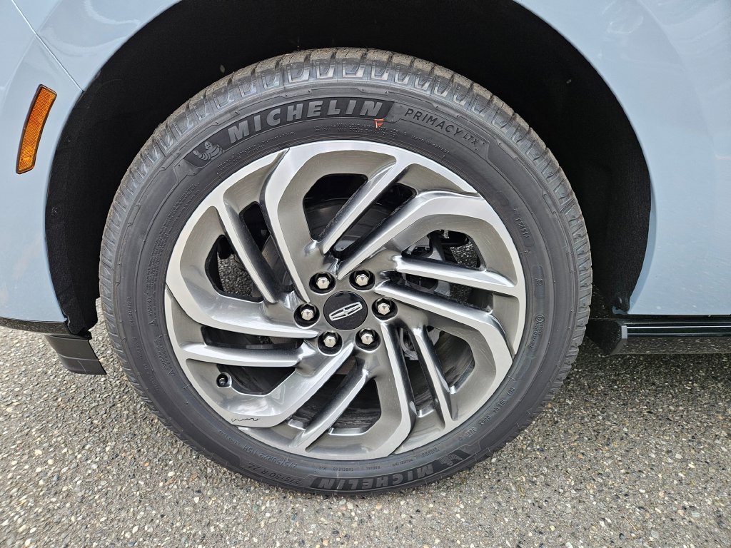 New 2027 Lincoln Navigator Reserve AWD/4WD image 9