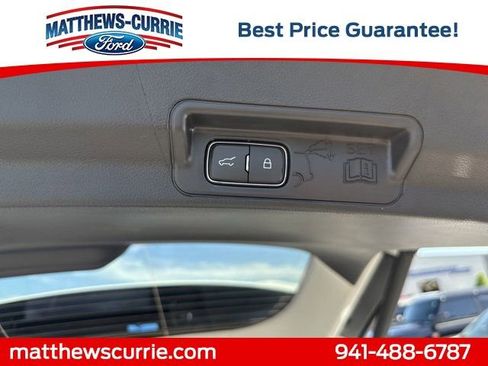 New 2025 Ford Explorer Active w/ Active Comfort Package image 15