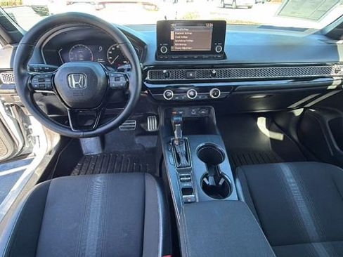 Used 2023 Honda Civic Sport image 17