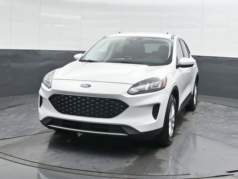 Used 2021 Ford Escape SE image 6