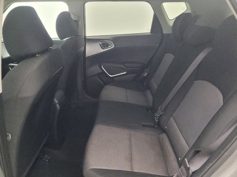 Used 2023 Kia Soul LX w/ Option Group 015 FWD image 18
