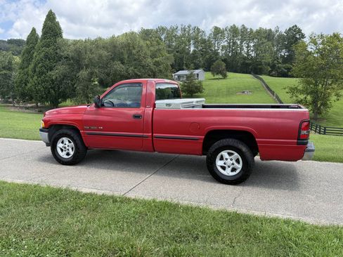 Used 1999 Dodge Ram 1500 Truck 2WD Regular Cab image 4