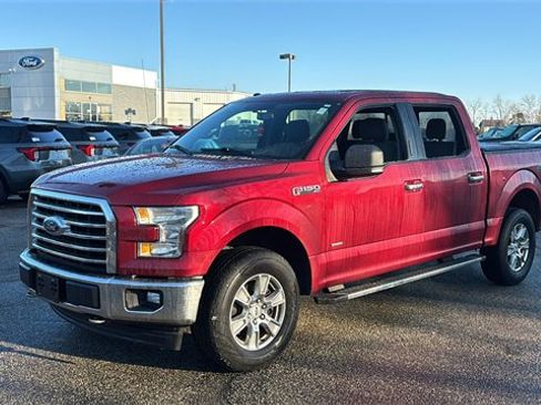 Used 2017 Ford F150 XLT w/ Equipment Group 302A Luxury image 2