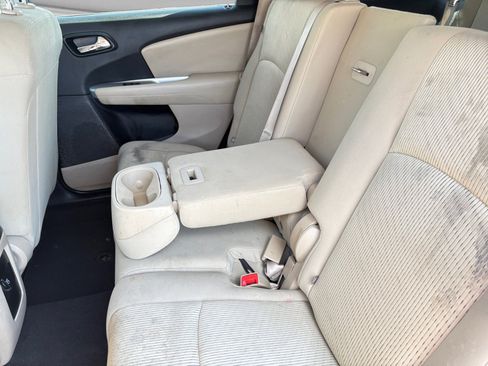 Used 2016 Dodge Journey SE w/ Flexible Seating Group FWD image 29