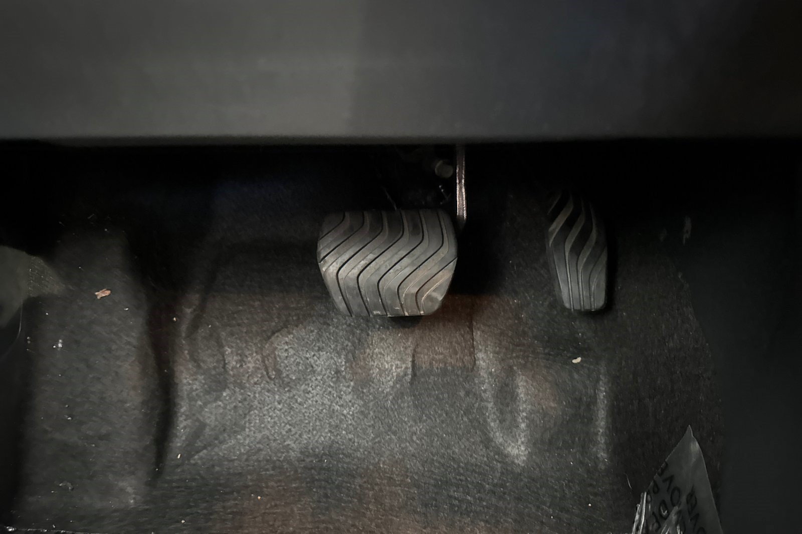 Used 2023 Nissan Kicks SV FWD image 39