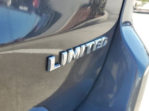 Used 2019 Jeep Grand Cherokee Limited image 10