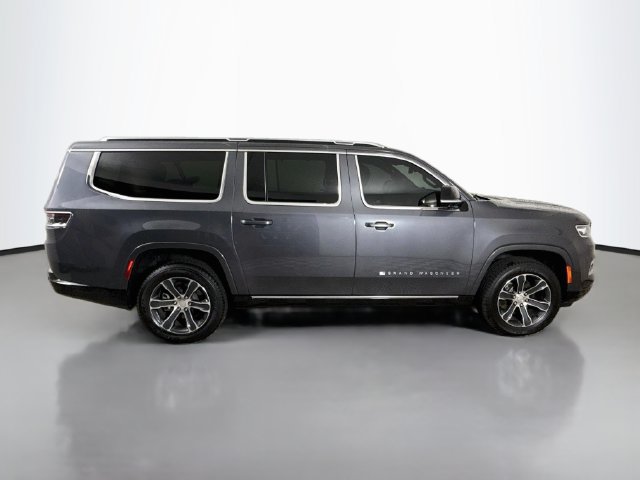 Used 2023 Jeep Grand Wagoneer L 4WD image 8