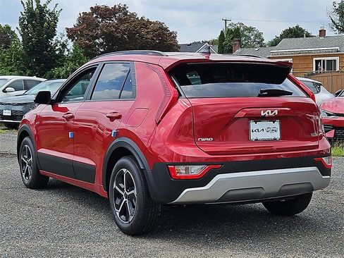 New 2025 Kia Niro EX w/ EX Cold Weather Package image 5