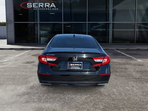 Used 2019 Honda Accord EX image 3