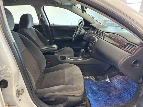 Used 2012 Chevrolet Impala LT image 22