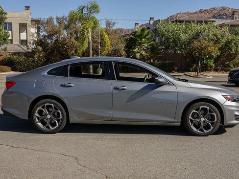 Used 2023 Chevrolet Malibu LT FWD image 3