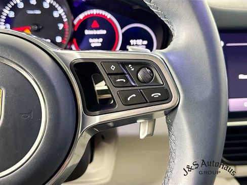 Used 2023 Porsche Cayenne Platinum Edition AWD/4WD image 14