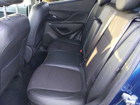 Used 2020 Buick Encore Preferred FWD image 19