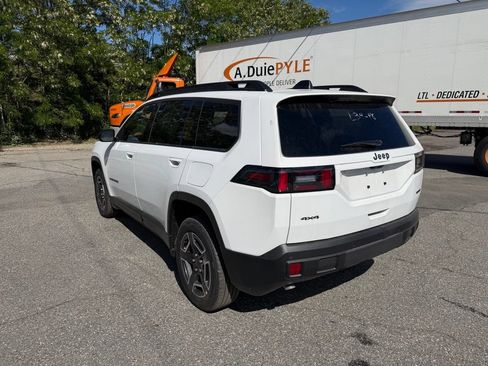 New 2026 Jeep Cherokee Limited AWD/4WD image 3