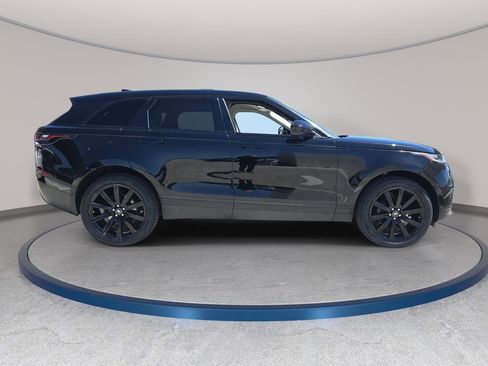 Used 2019 Land Rover Range Rover Velar S AWD/4WD image 5