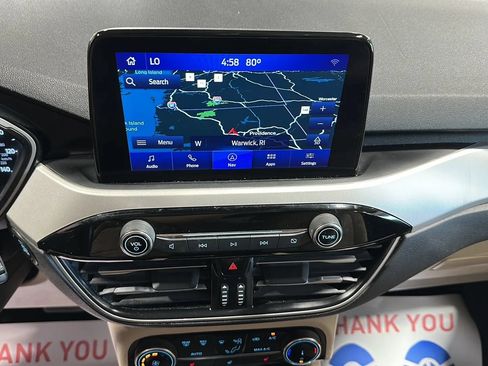 Used 2022 Ford Escape SE w/ Cold Weather Package AWD/4WD image 21