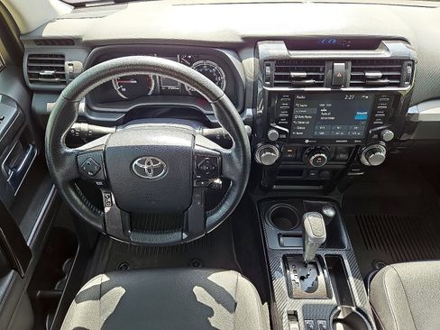 Used 2024 Toyota 4Runner TRD Off-Road Premium w/ Moonroof Package AWD/4WD image 18