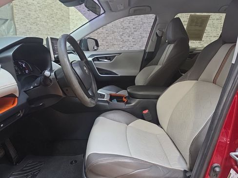 Used 2019 Toyota RAV4 Adventure image 23