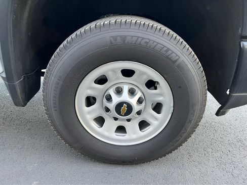 Used 2024 Chevrolet Silverado 3500 W/T w/ WT Convenience Package image 16