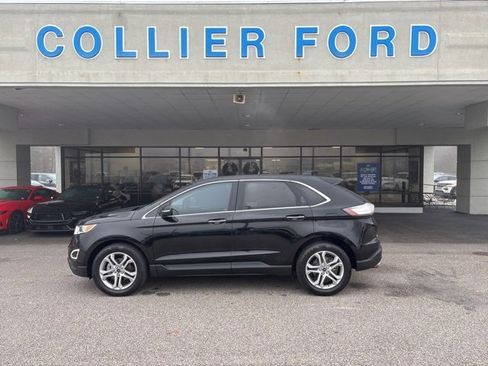 Used 2017 Ford Edge Titanium image 23