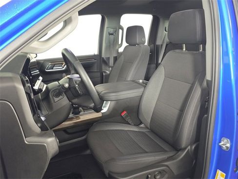 Certified 2025 Chevrolet Silverado 1500 LT w/ Convenience Package II image 18