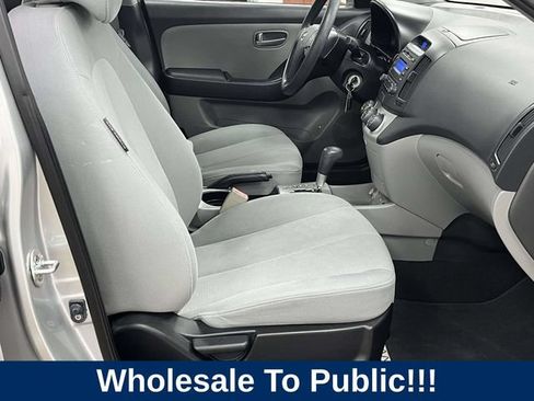 Used 2009 Hyundai Elantra GLS FWD image 25