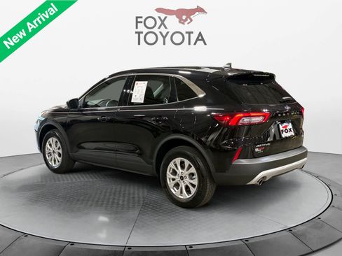 Used 2024 Ford Escape Active AWD/4WD image 4