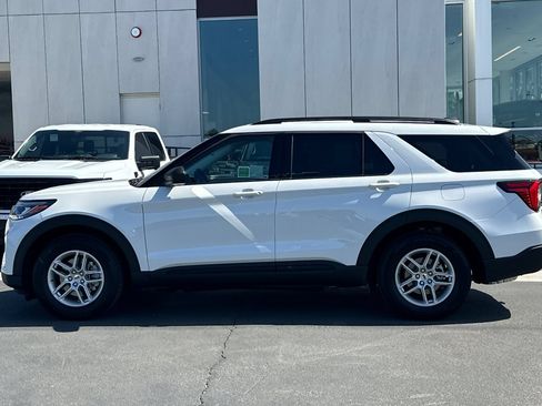 New 2026 Ford Explorer Active w/ Active Comfort Package RWD image 6