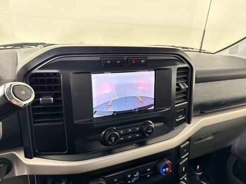 Used 2021 Ford F150 XL w/ Trailer Tow Package image 9