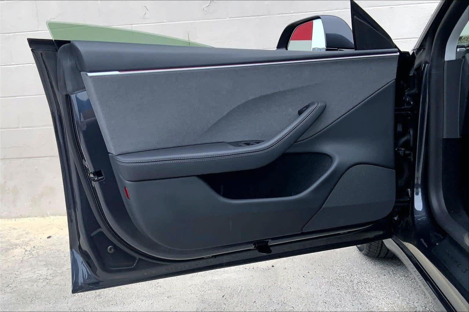 Used 2025 Tesla Model 3 RWD image 27