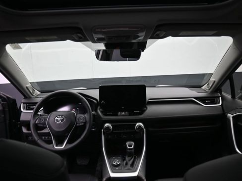 Certified 2025 Toyota RAV4 Limited image 28