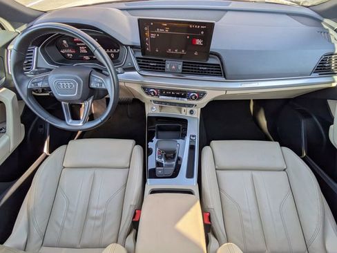 Used 2025 Audi Q5 2.0T Premium image 16